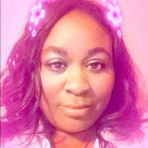 Meet your Posher, Halle